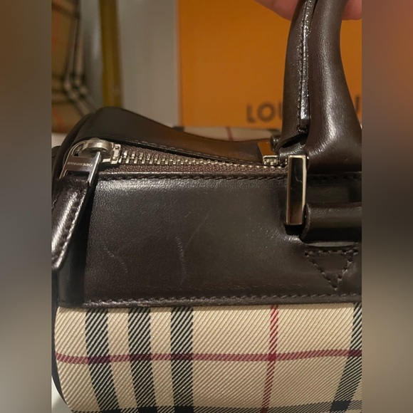 TB035 Burberry Papillon hand bag - Picture 10 of 13